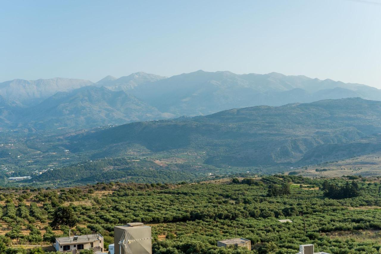 Bella-maria At Aptera With Mountain And Sea View !! Hébergement de vacances
